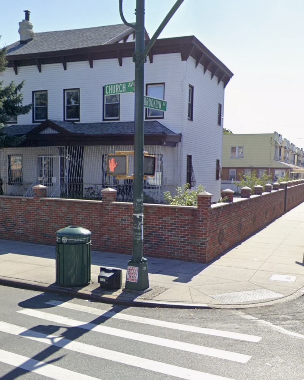 Finished brick wall masonry work by Captain Construction Corp.